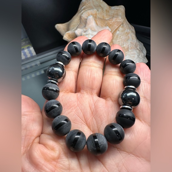 GUNPOWDER HEMATITE + ONYX NATURAL STONES BRACELET size 7” - Picture 7 of 10